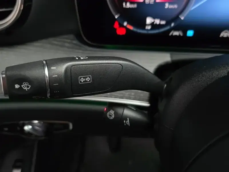 2023 Mercedes-Benz E-Класс с пробегом 6 946 км