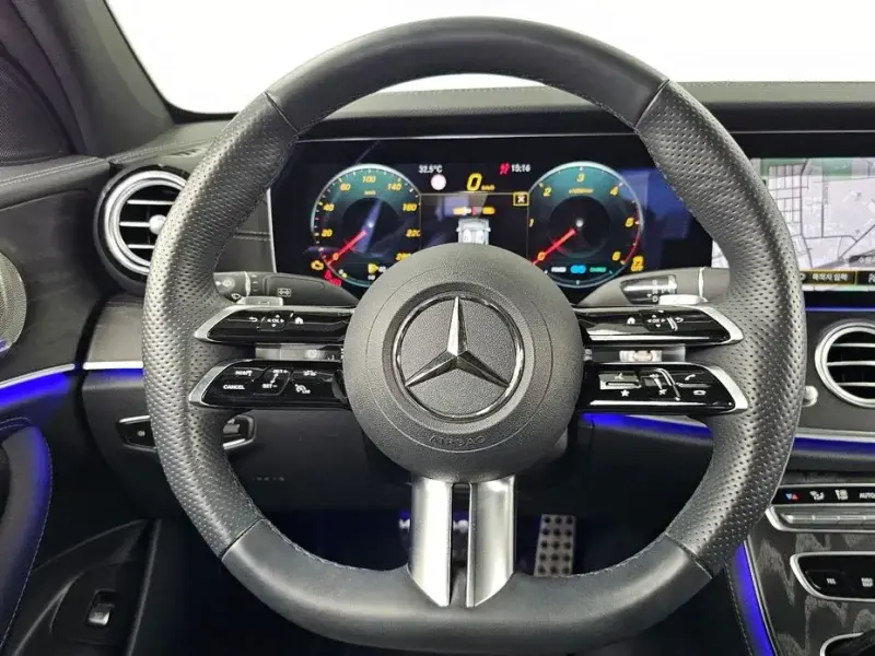 2023 Mercedes-Benz E-Класс с пробегом 35 591 км