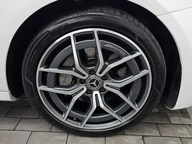 2023 Mercedes-Benz E-Класс с пробегом 35 591 км