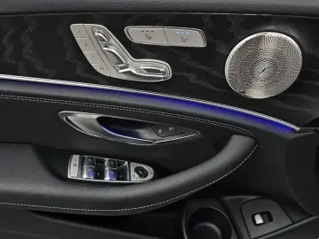 2023 Mercedes-Benz E-Класс с пробегом 35 591 км