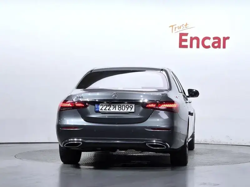 2021 Mercedes-Benz E-Класс с пробегом 51 188 км