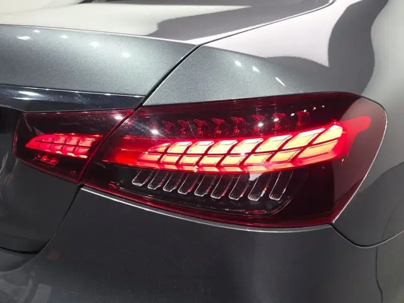 2021 Mercedes-Benz E-Класс с пробегом 51 188 км