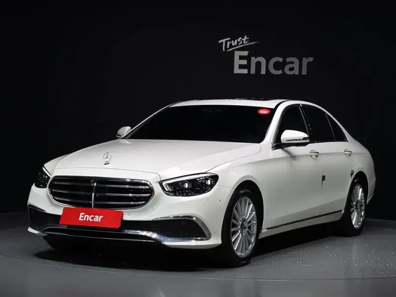 2022 Mercedes-Benz E-Класс с пробегом 37 630 км