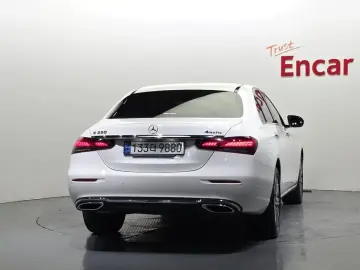 2023 Mercedes-Benz E-Класс с пробегом 35 335 км