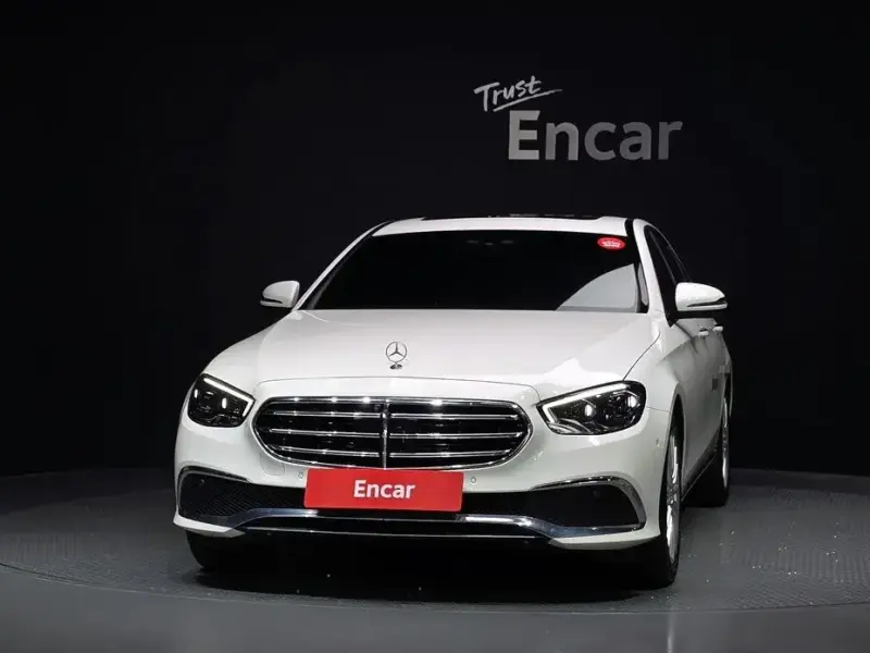 2022 Mercedes-Benz E-Класс с пробегом 37 630 км