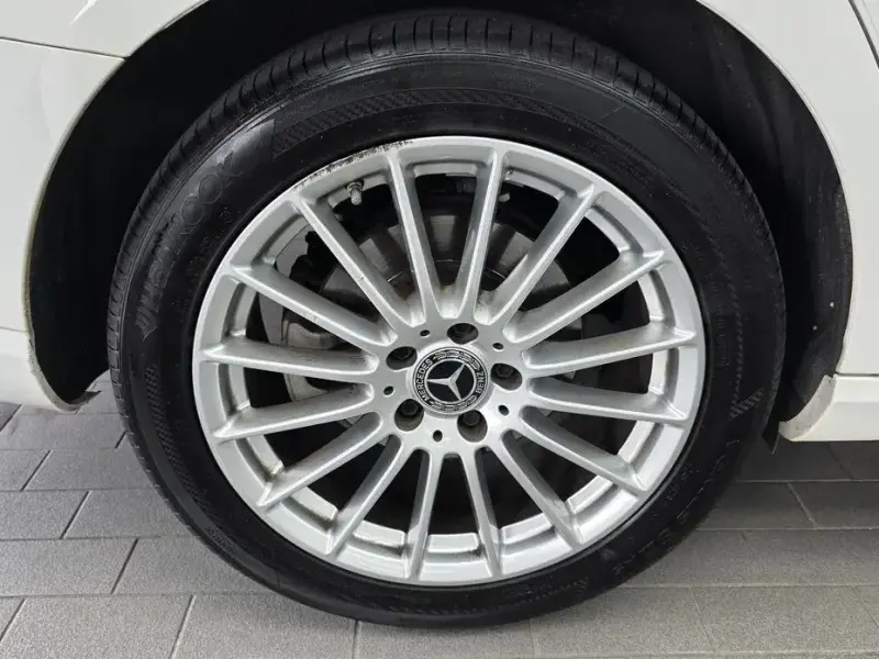 2022 Mercedes-Benz E-Класс с пробегом 37 630 км