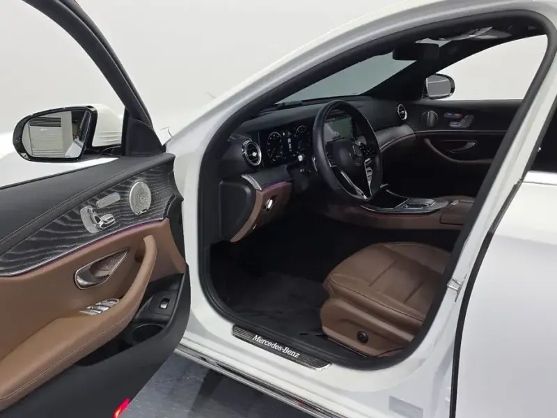 2023 Mercedes-Benz E-Класс с пробегом 35 335 км
