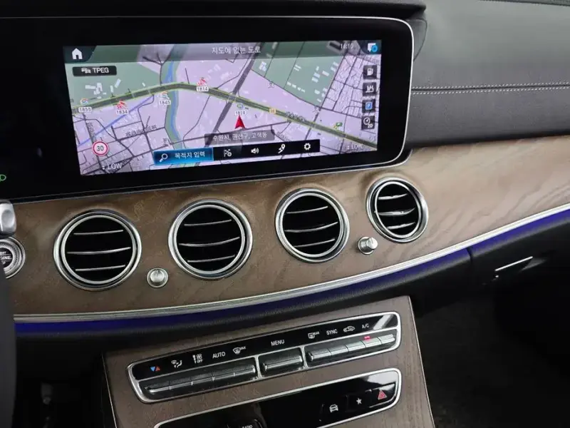 2022 Mercedes-Benz E-Класс с пробегом 37 630 км