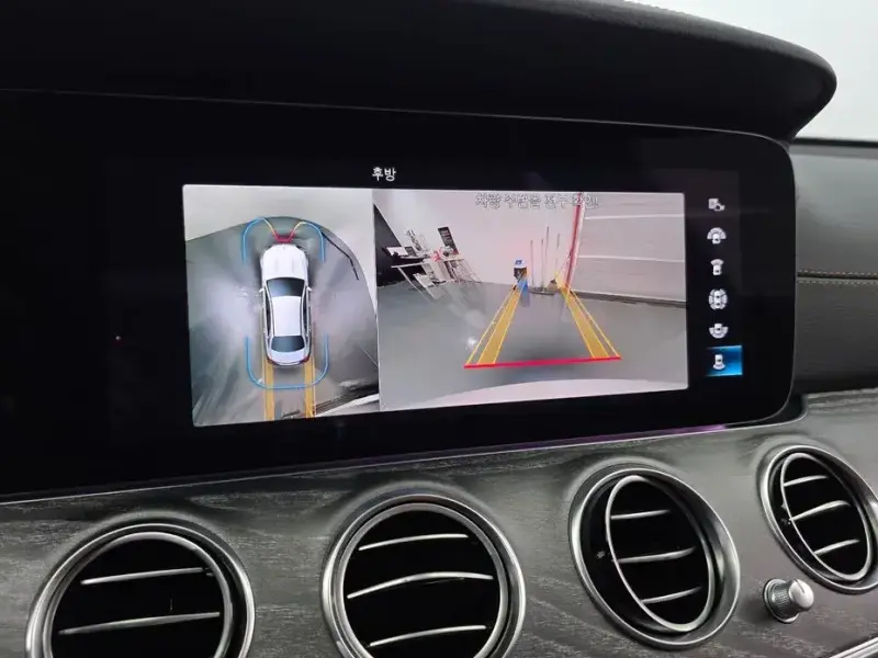 2023 Mercedes-Benz E-Класс с пробегом 35 335 км