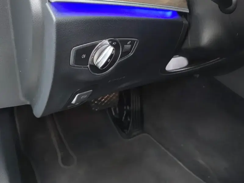 2022 Mercedes-Benz E-Класс с пробегом 37 630 км