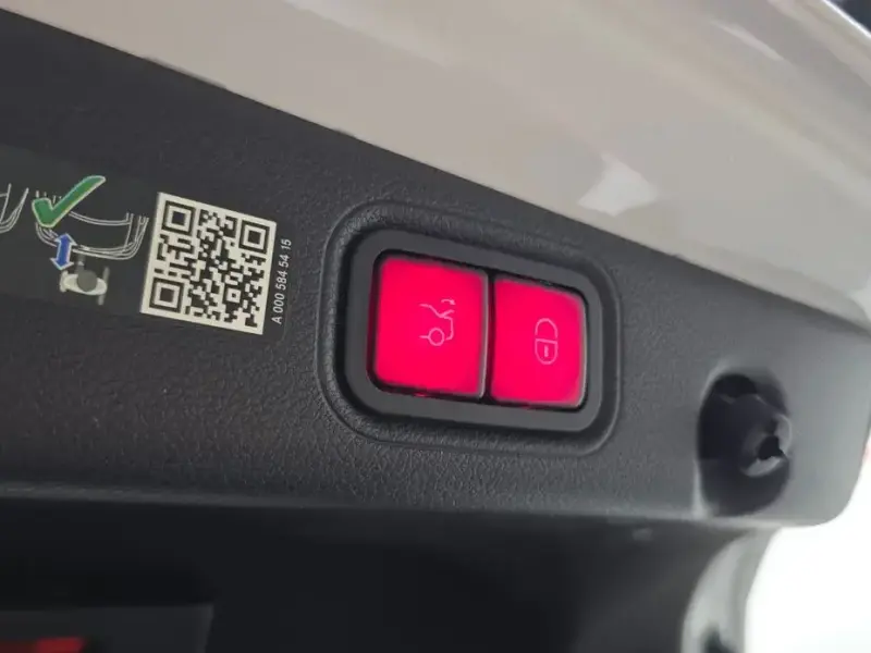 2023 Mercedes-Benz E-Класс с пробегом 35 335 км