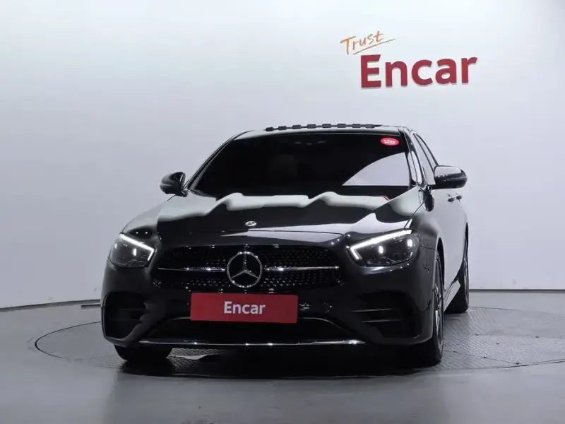 2023 Mercedes-Benz E-Класс с пробегом 22 315 км