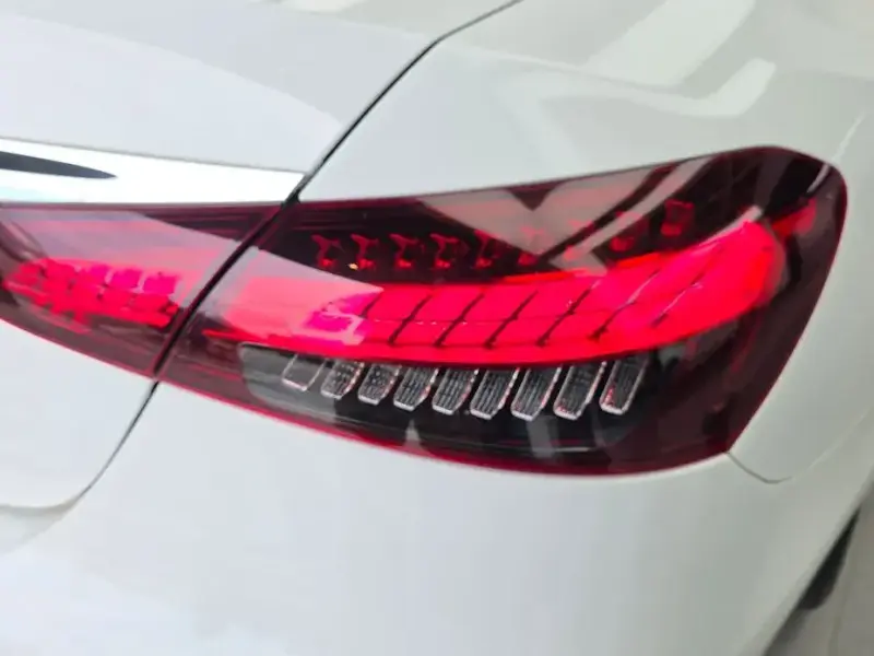 2022 Mercedes-Benz E-Класс с пробегом 37 630 км