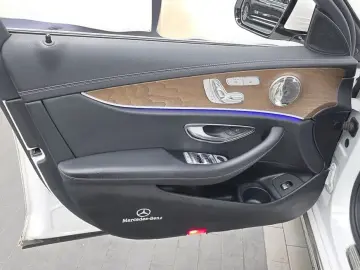 2022 Mercedes-Benz E-Класс с пробегом 37 630 км