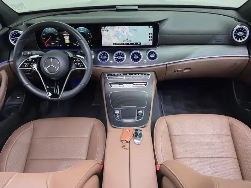 2023 Mercedes-Benz E-Класс с пробегом 22 315 км