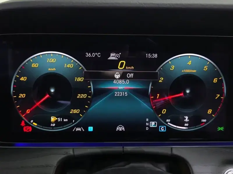 2023 Mercedes-Benz E-Класс с пробегом 22 315 км