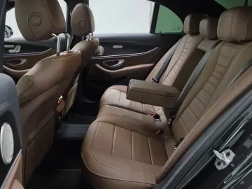 2023 Mercedes-Benz E-Класс с пробегом 22 315 км