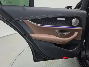 2023 Mercedes-Benz E-Класс с пробегом 22 315 км
