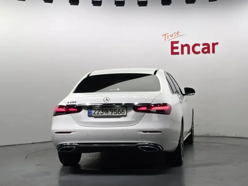 2021 Mercedes-Benz E-Класс с пробегом 58 383 км