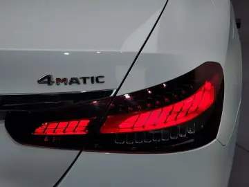 2021 Mercedes-Benz E-Класс с пробегом 42 487 км