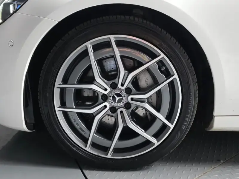 2023 Mercedes-Benz E-Класс с пробегом 55 414 км