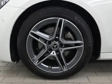 2023 Mercedes-Benz E-Класс с пробегом 25 299 км