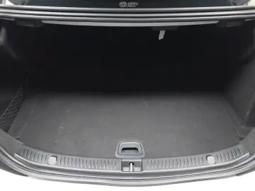 2023 Mercedes-Benz E-Класс с пробегом 25 299 км