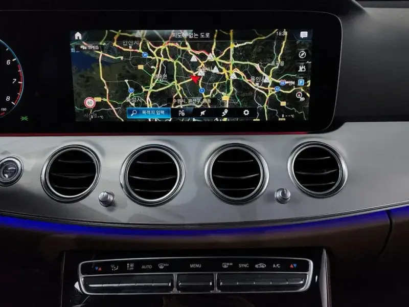 2021 Mercedes-Benz E-Класс с пробегом 63 267 км