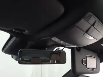 2023 Mercedes-Benz E-Класс с пробегом 25 299 км