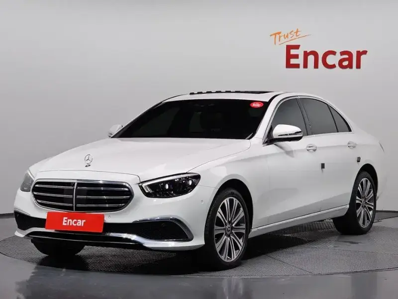 2022 Mercedes-Benz E-Класс с пробегом 19 634 км