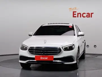 2022 Mercedes-Benz E-Класс с пробегом 19 634 км