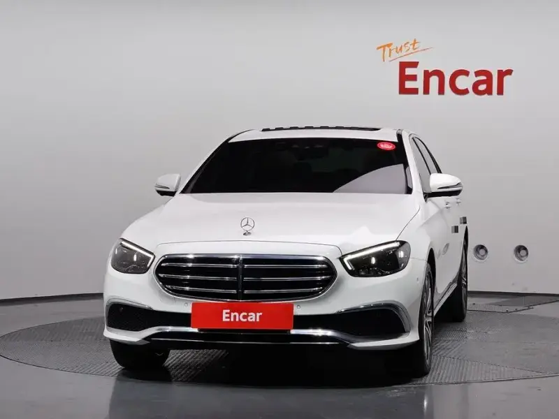 2022 Mercedes-Benz E-Класс с пробегом 19 634 км