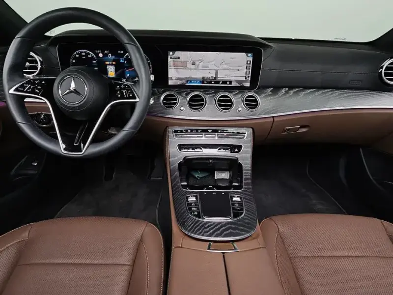 2022 Mercedes-Benz E-Класс с пробегом 19 634 км