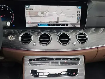 2022 Mercedes-Benz E-Класс с пробегом 19 634 км