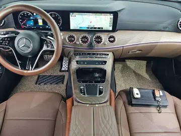 2023 Mercedes-Benz E-Класс с пробегом 23 155 км