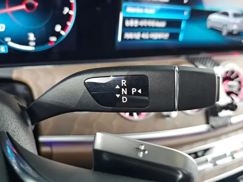 2023 Mercedes-Benz E-Класс с пробегом 23 155 км