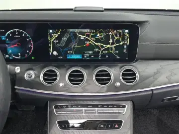2023 Mercedes-Benz E-Класс с пробегом 22 626 км