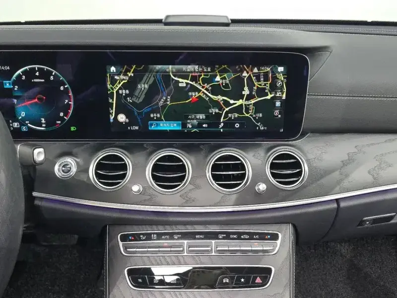 2023 Mercedes-Benz E-Класс с пробегом 22 626 км