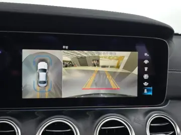 2023 Mercedes-Benz E-Класс с пробегом 22 626 км