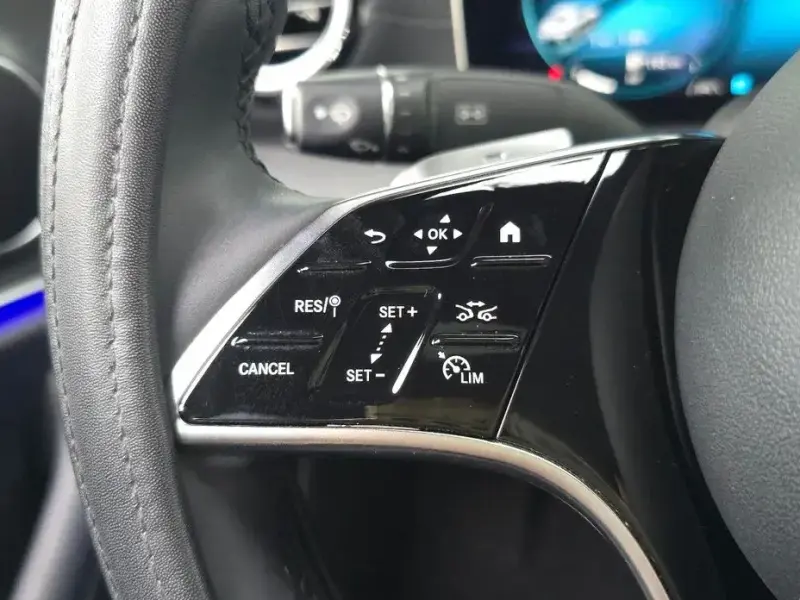 2023 Mercedes-Benz E-Класс с пробегом 22 626 км