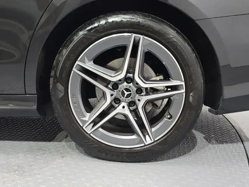 2023 Mercedes-Benz E-Класс с пробегом 22 626 км