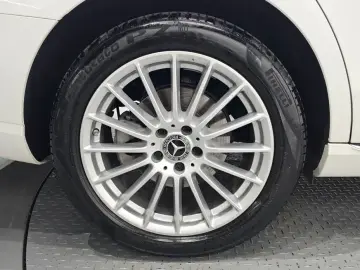 2023 Mercedes-Benz E-Класс с пробегом 23 155 км