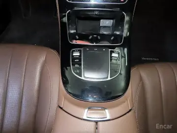 2021 Mercedes-Benz E-Класс с пробегом 131 585 км