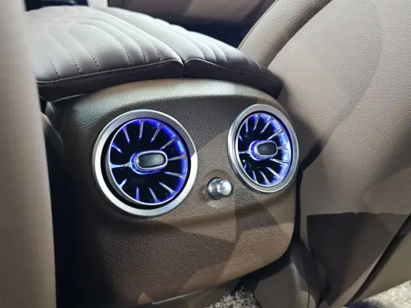 2023 Mercedes-Benz E-Класс с пробегом 23 155 км