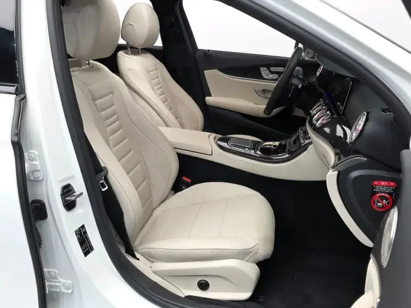 2023 Mercedes-Benz E-Класс с пробегом 38 225 км