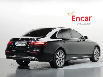 2023 Mercedes-Benz E-Класс с пробегом 90 348 км