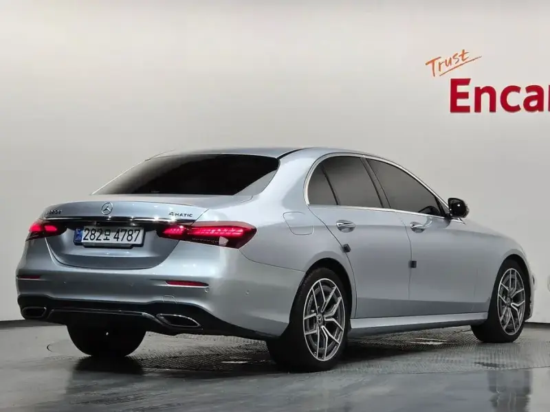 2021 Mercedes-Benz E-Класс с пробегом 75 713 км