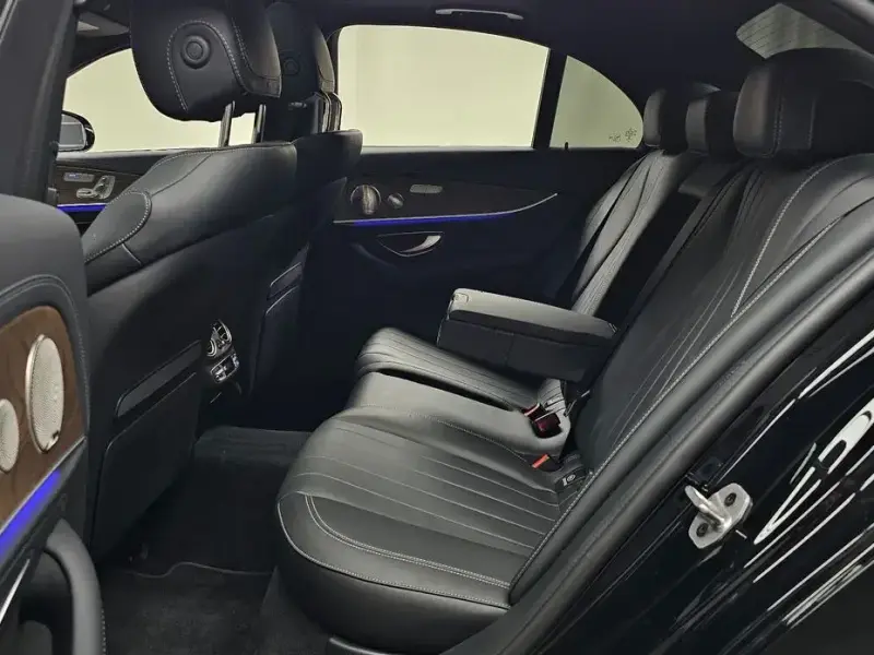 2023 Mercedes-Benz E-Класс с пробегом 90 348 км