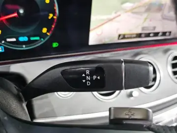 2022 Mercedes-Benz E-Класс с пробегом 78 295 км