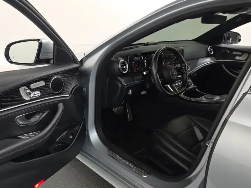 2021 Mercedes-Benz E-Класс с пробегом 75 713 км